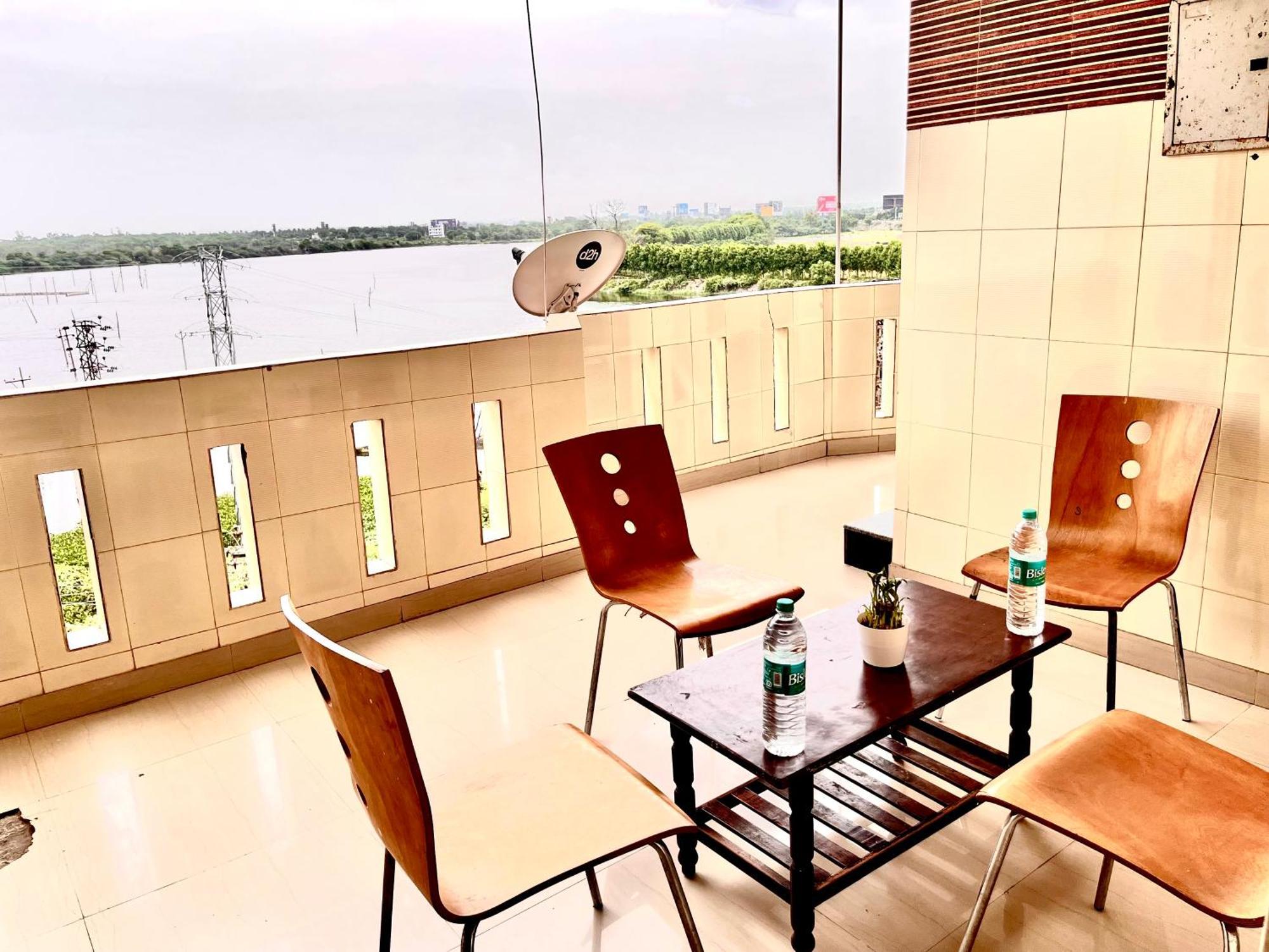 Hotel Sita Grand Shamshabad Ngoại thất bức ảnh